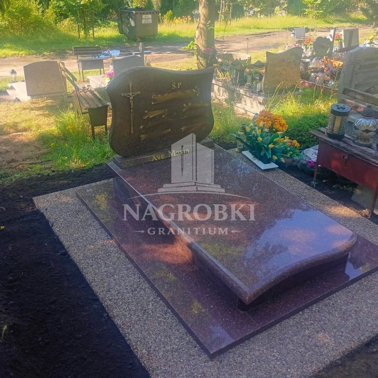Kompleksowa naprawa zapadniętego nagrobka